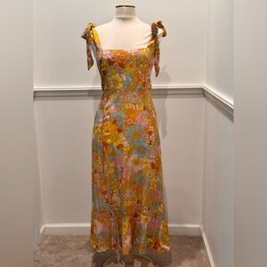 Show me your MuMu Claire Midi Dress slit casual tie strap floral square neck